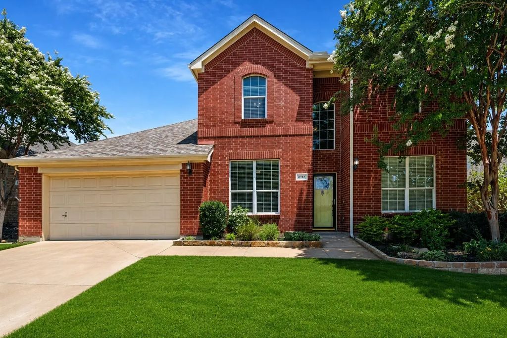 5117 Postwood Drive, Fort Worth
