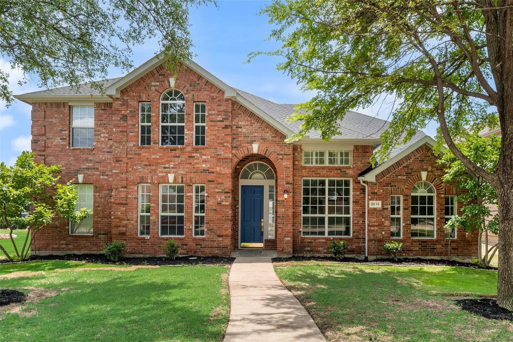 3516 Thorp Springs Drive, Plano
