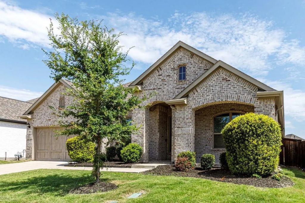 9613 Boulder Point Road, Oak Point