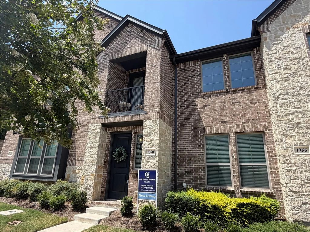 1370 Madison Avenue, Flower Mound