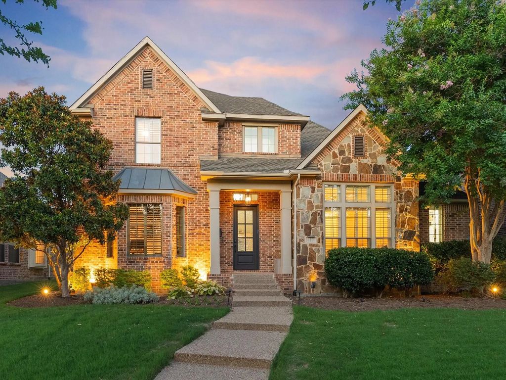 417 Mordred Lane, Lewisville