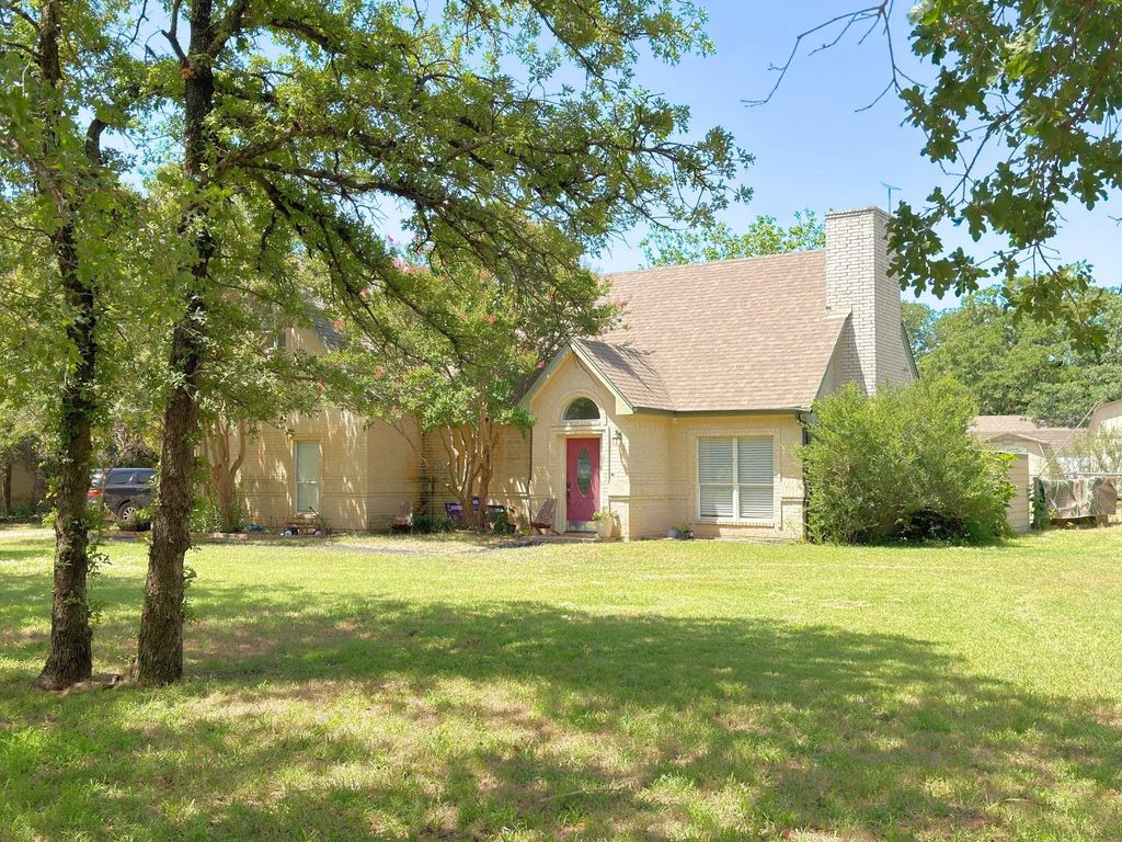 3903 Brushy Road, Granbury