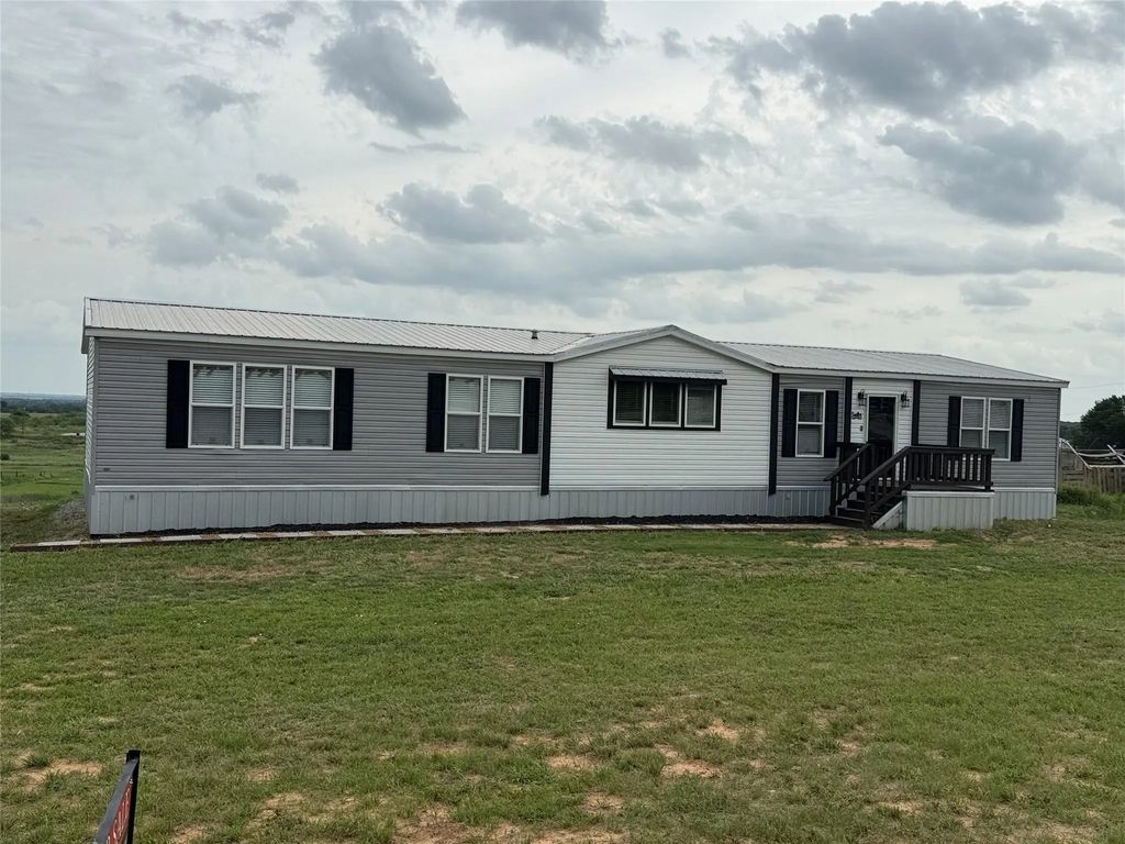 417 County Road 4791, Boyd