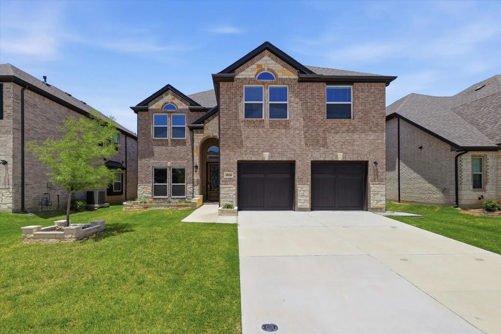 1824 Valencia Drive, Little Elm