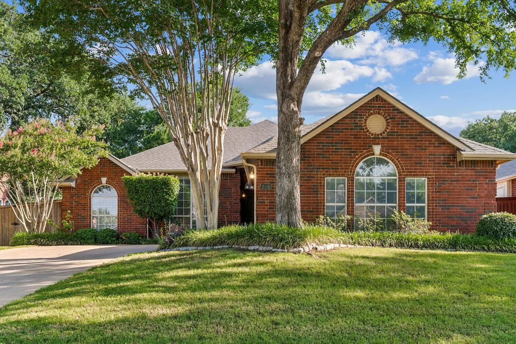 700 Tealwood Lane, Flower Mound
