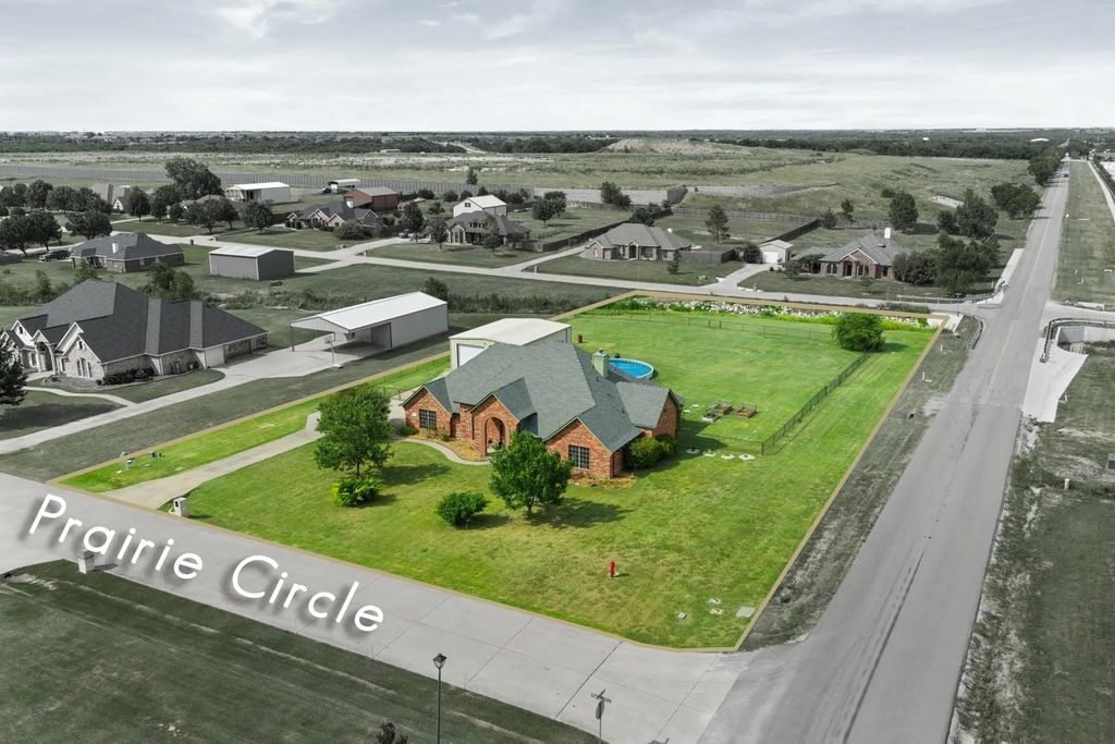 14000 Prairie Circle, Forney