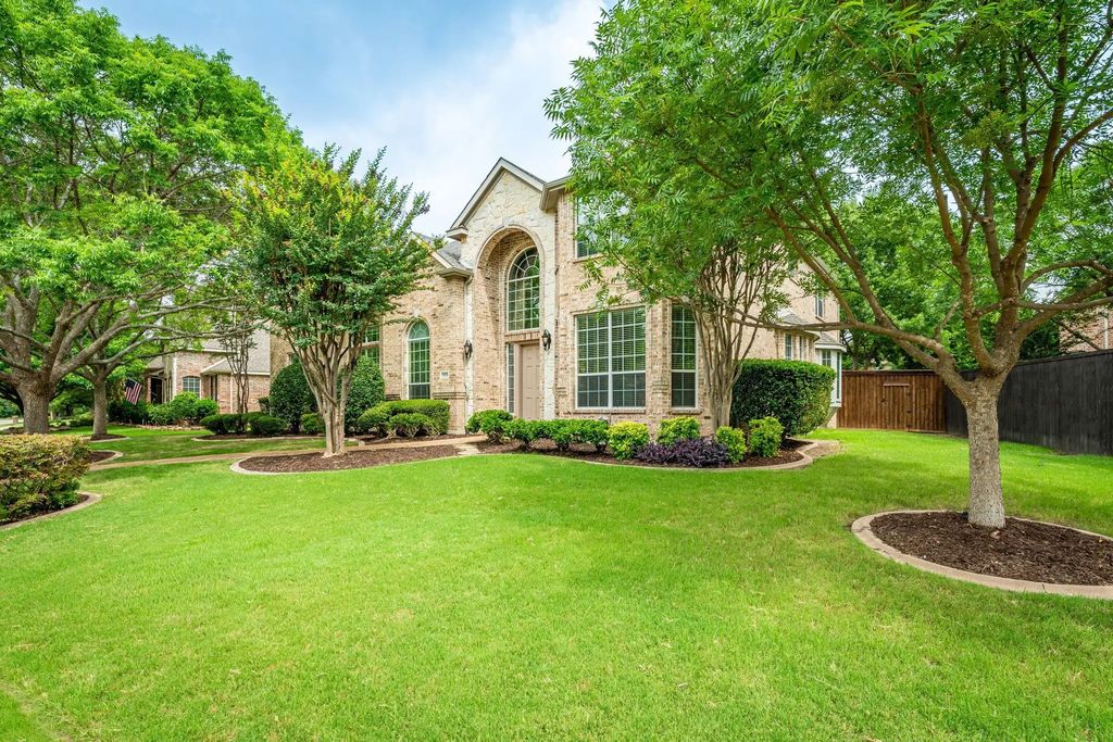 1002 Estes Park Drive, Allen