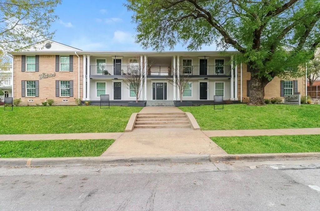 425 N Rosemont Avenue 110, Dallas
