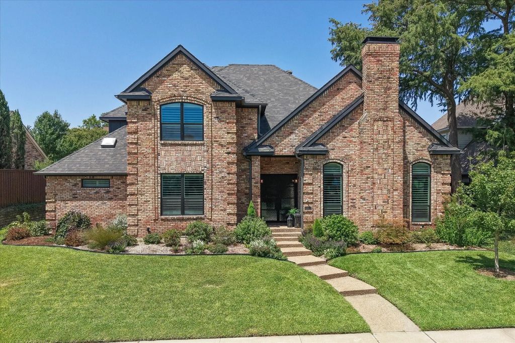2121 Clearspring Drive S, Irving