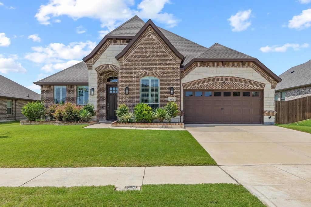 448 Bessie Coleman Boulevard, Waxahachie