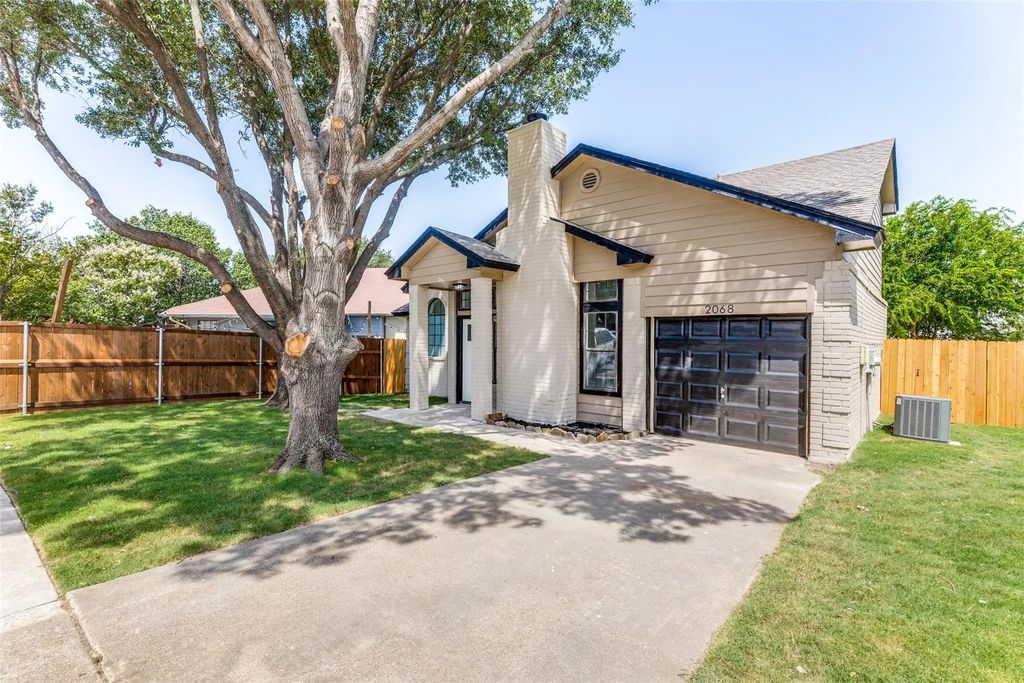 2068 Paint Pony Lane, Keller