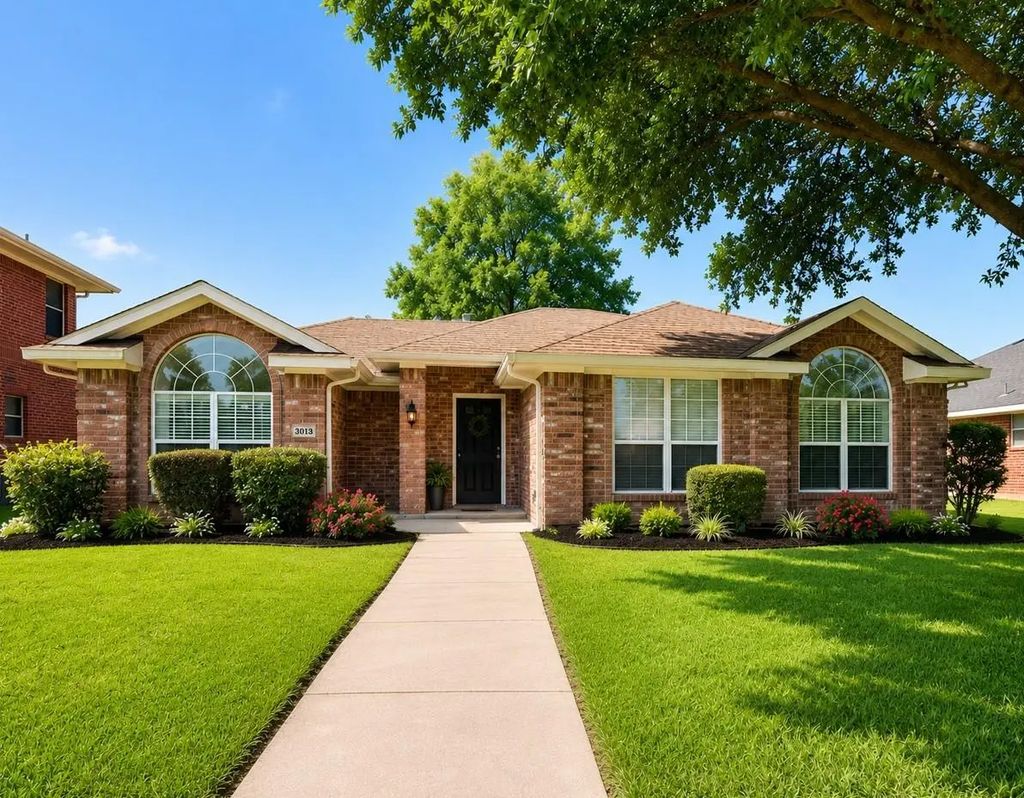 8418 Coventry Drive, Rowlett