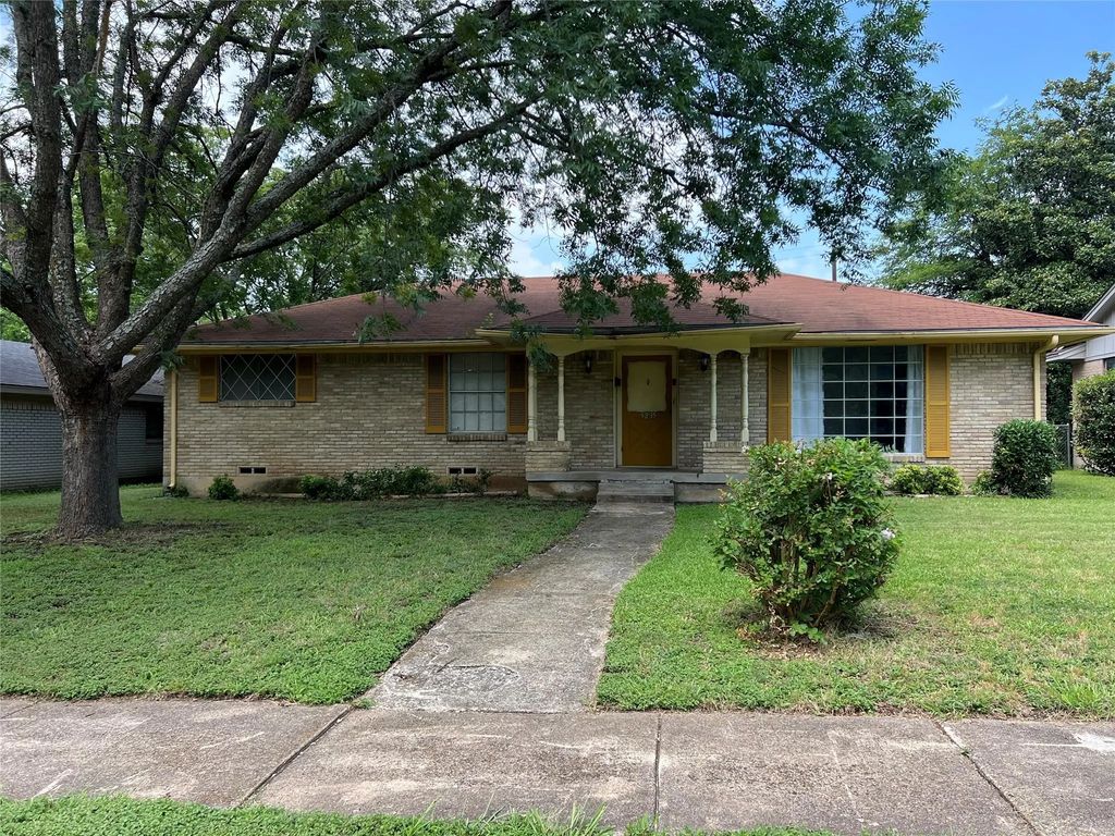 5235 Dazzle Drive, Dallas