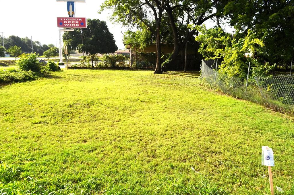 1708 Garden Drive, Dallas