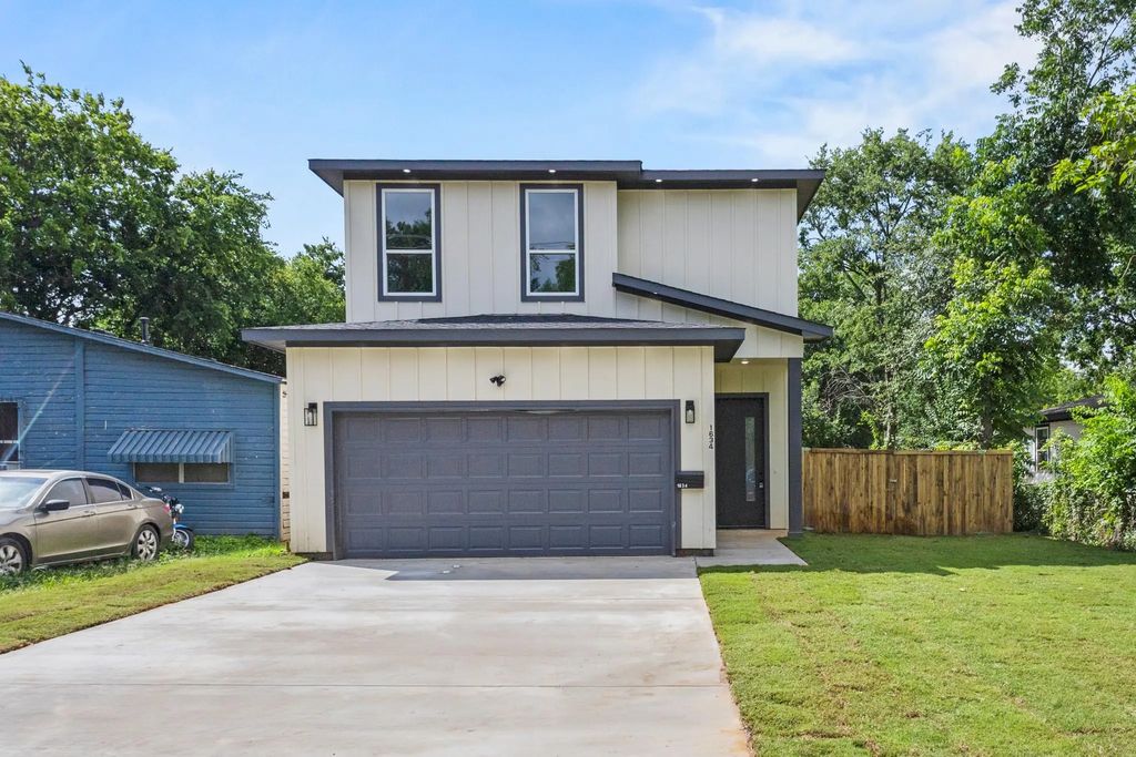 1634 Marfa Avenue, Dallas