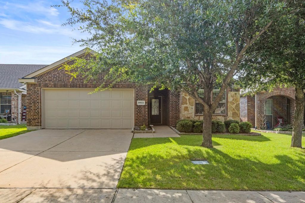 2041 Shady Glen Trail, Princeton