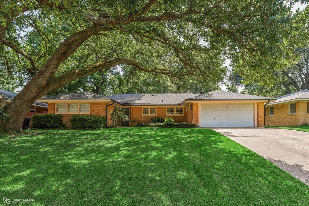 4508 Fern Avenue, Shreveport