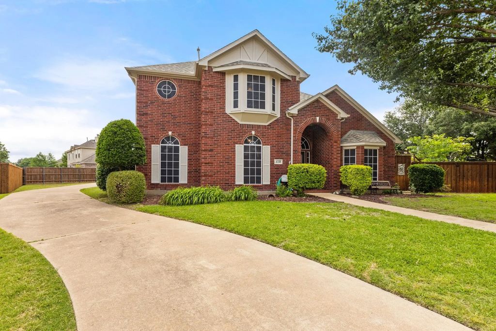 514 Newport Court, Murphy