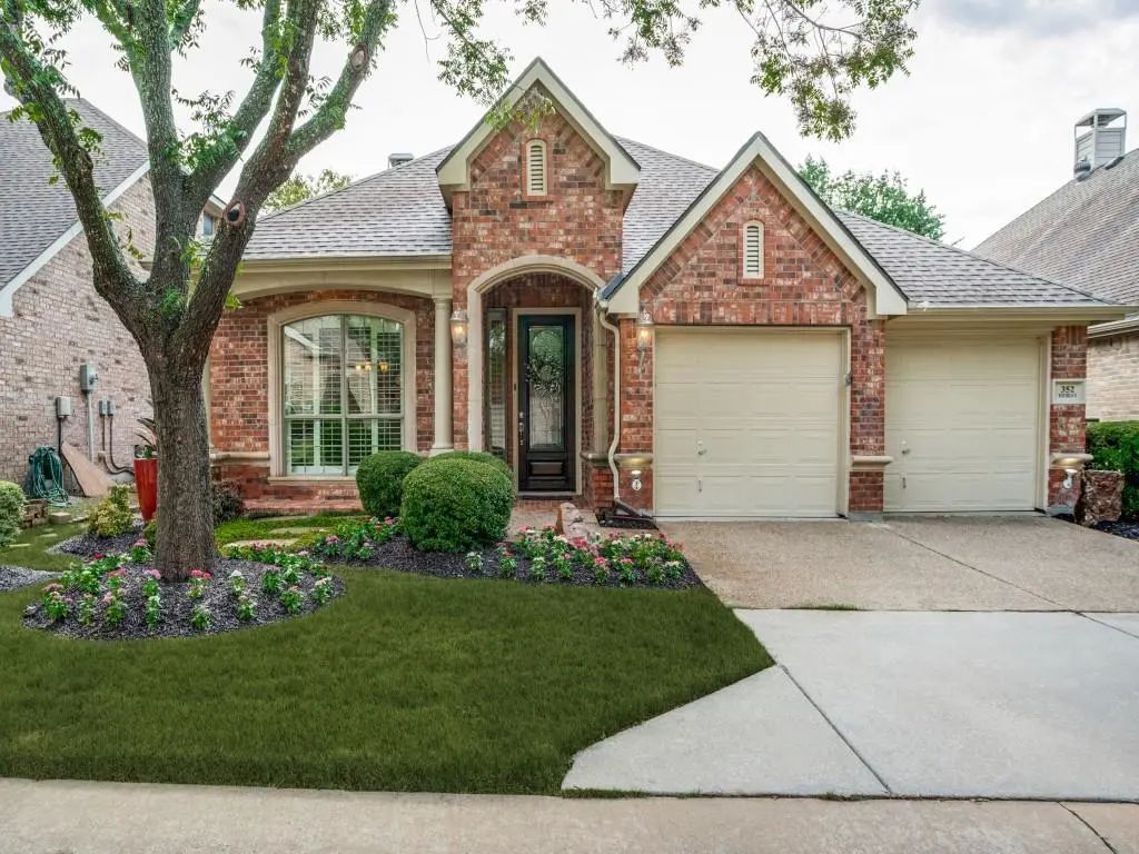 352 Rio Bravo Drive, Fairview