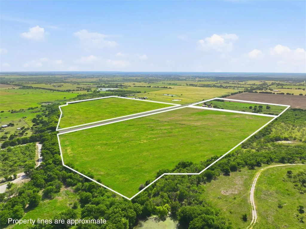 4554 Eddy Gatesville, Moody