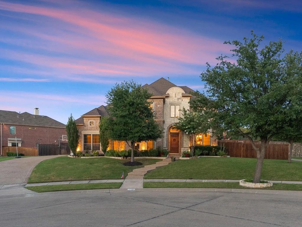 2201 Lady Cornwall Drive, Lewisville