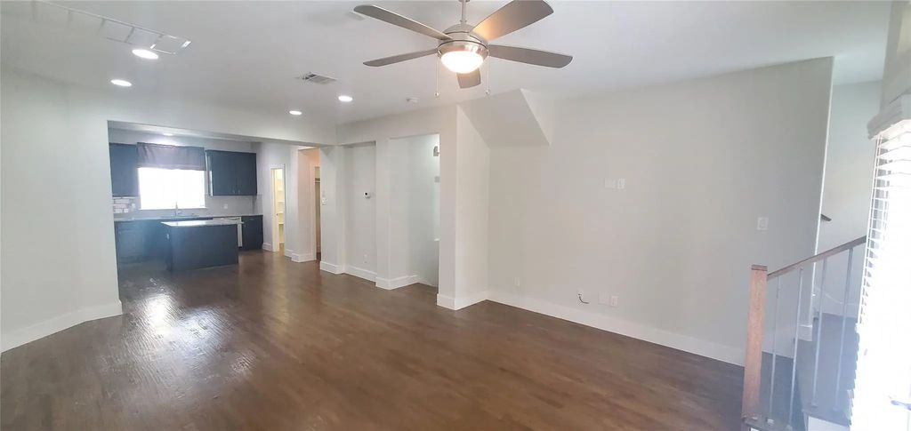1303 Palm Springs Lane, Dallas