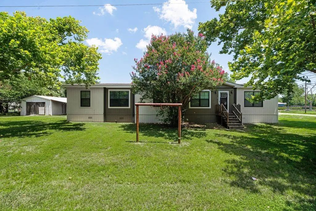 501 W 3rd Street, Maypearl