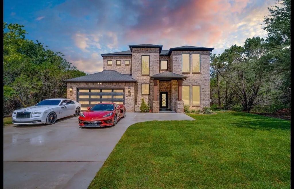 7082 Cedar Valley Drive, Whitney