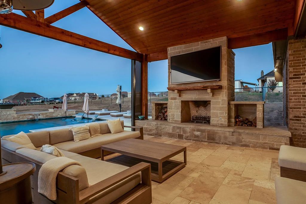 7320 Spring Ranch Court, Godley