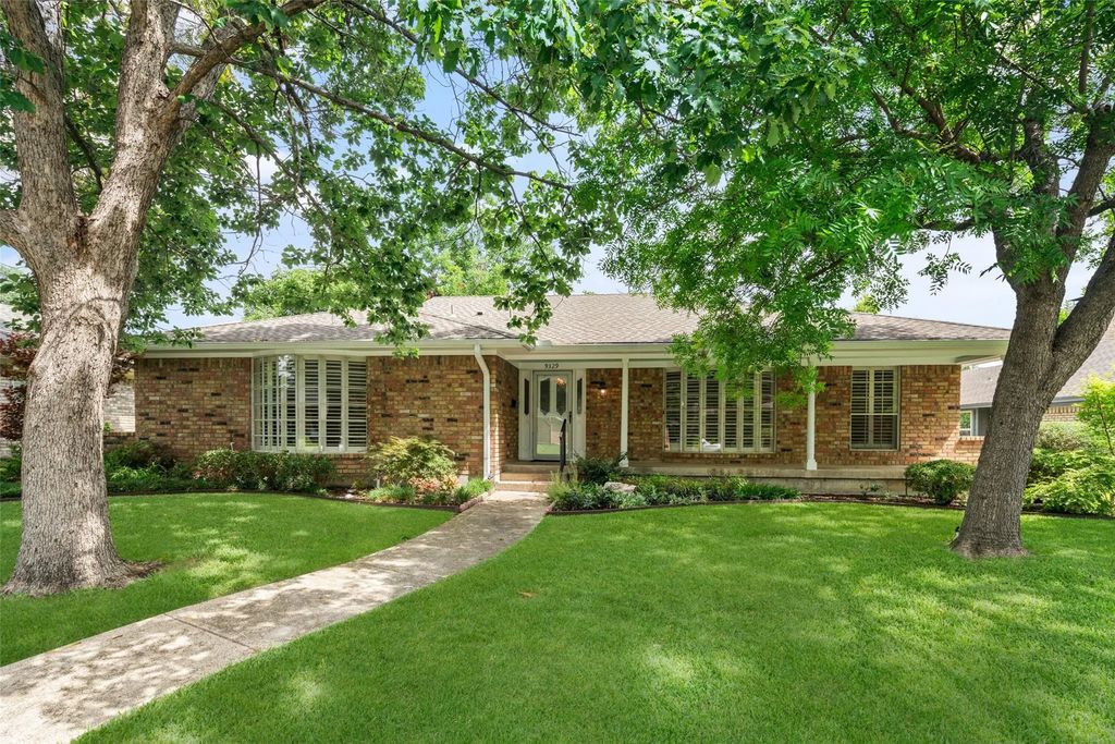 9329 Seagrove Drive, Dallas