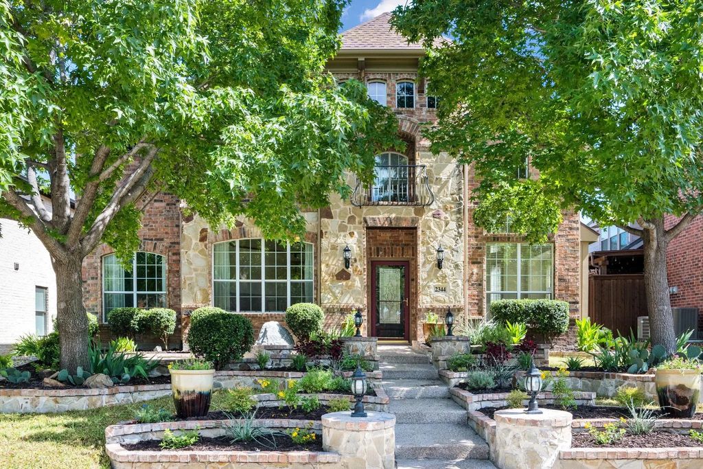 2344 Chenault Drive, Frisco
