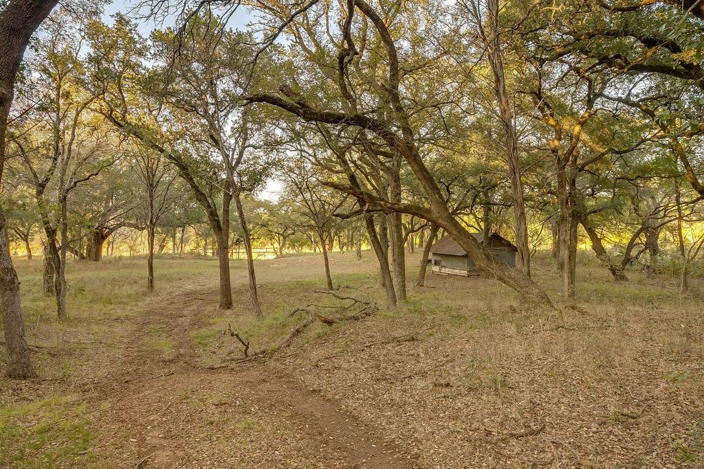 51 Cattle Trail Trail, Palo Pinto