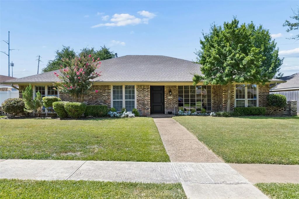 602 Wentworth Drive, Richardson