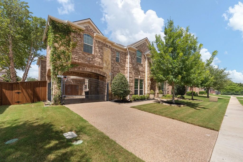 1525 Wagonwheel Trail, Keller