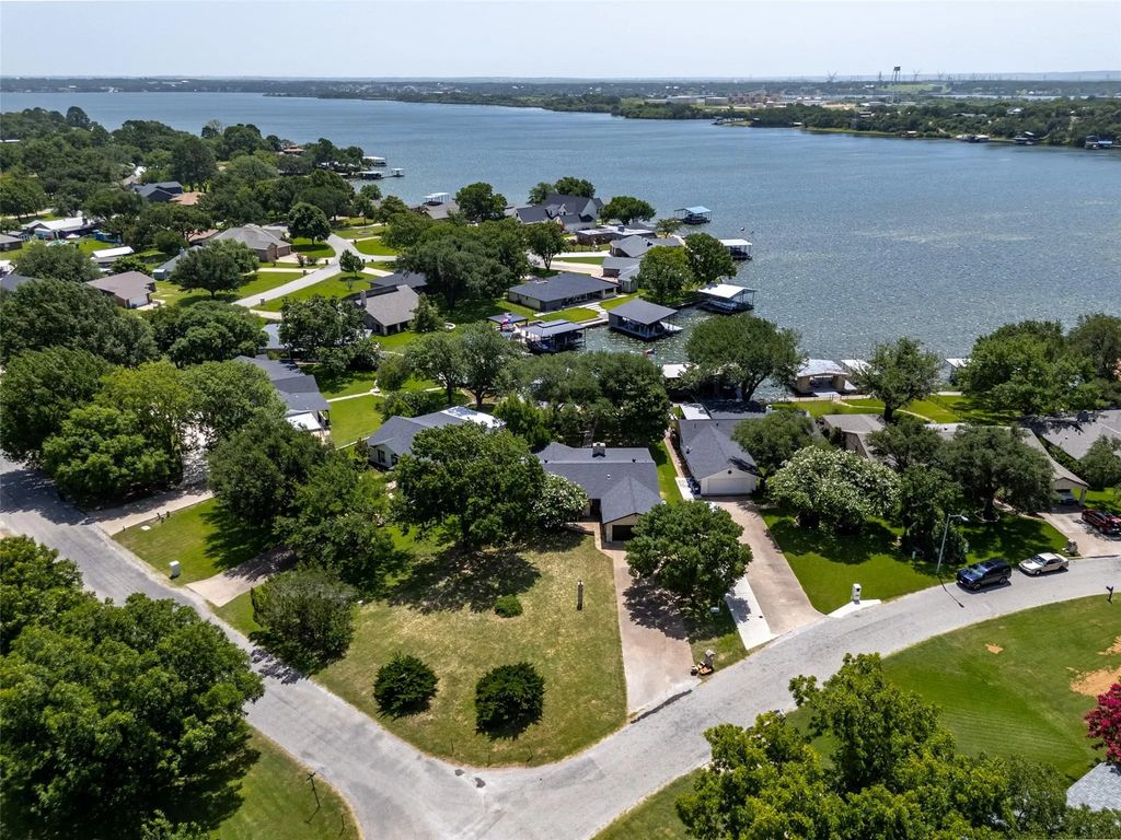 4200 Bar Harbor Court, Granbury
