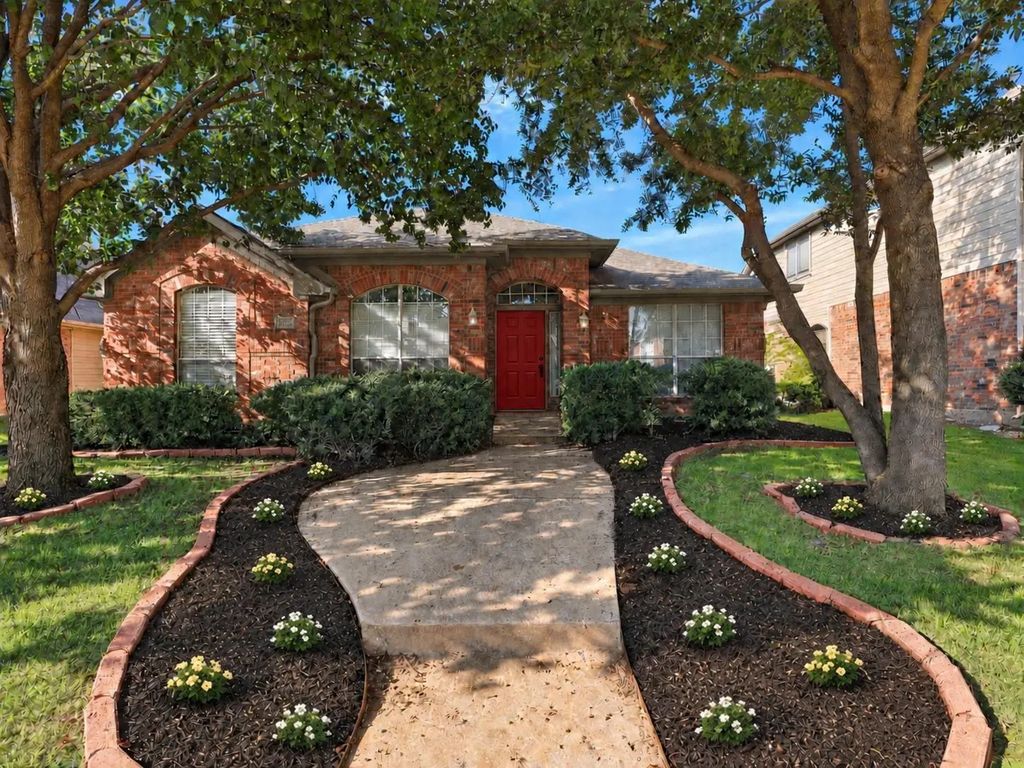 3812 Acacia Trail, The Colony