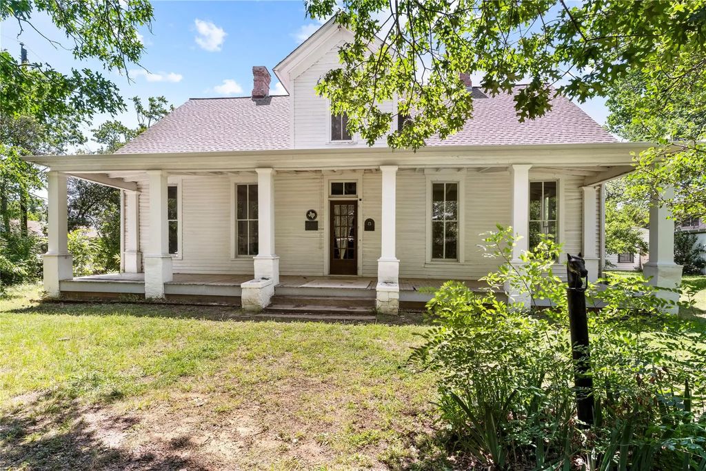 4611 Kelton Drive, Dallas