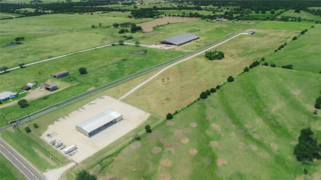 20548 Fm 901 Road, Gordonville