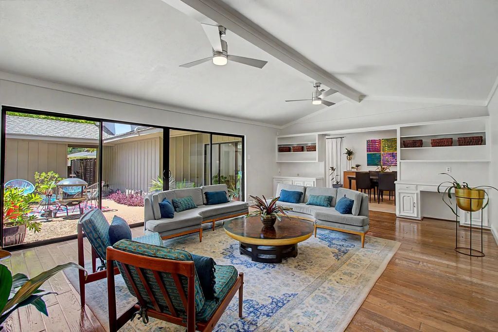 9357 Creel Creek Drive, Dallas