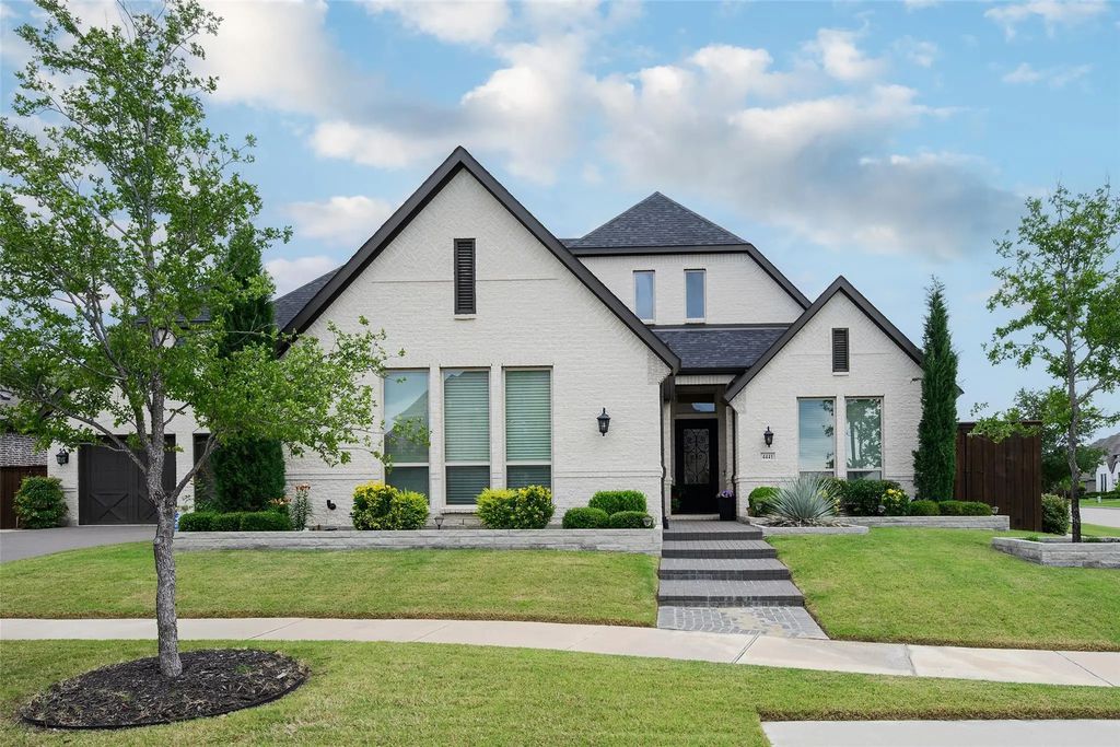 4441 Cotton Belt Drive, Prosper