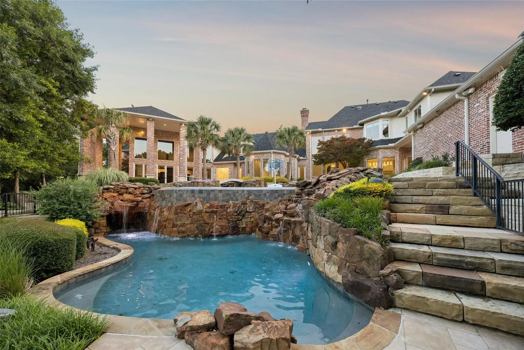 17508 Oak Mount Place, Dallas