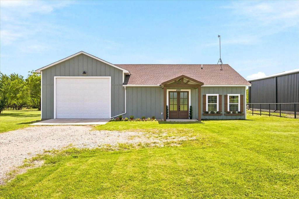 4593 County Road 2624, Caddo Mills