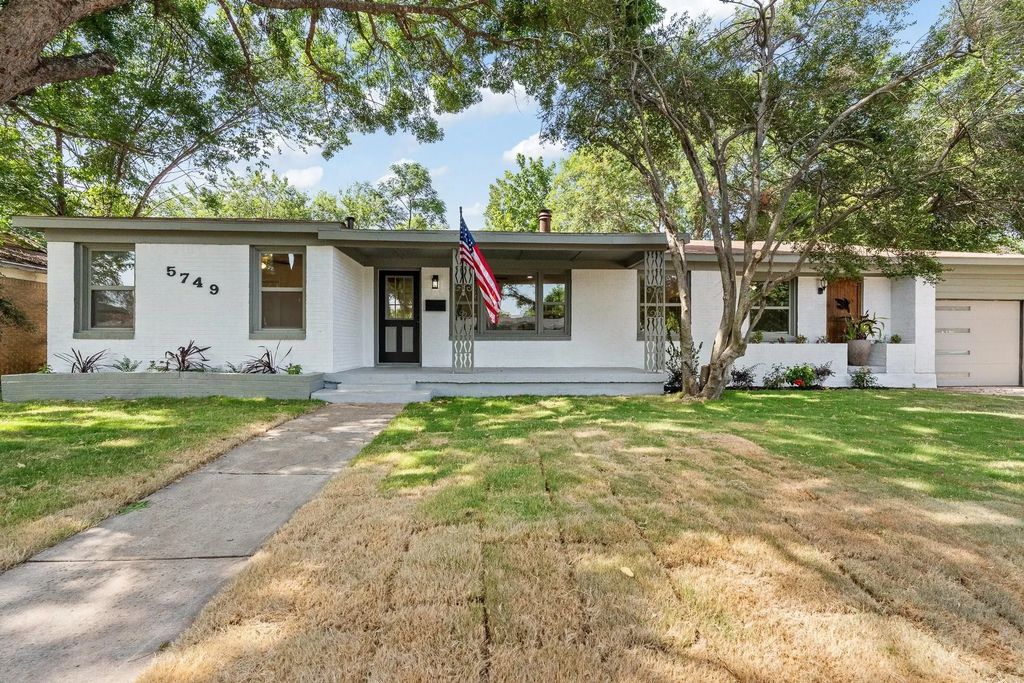 5749 Aton Avenue, Westworth Village