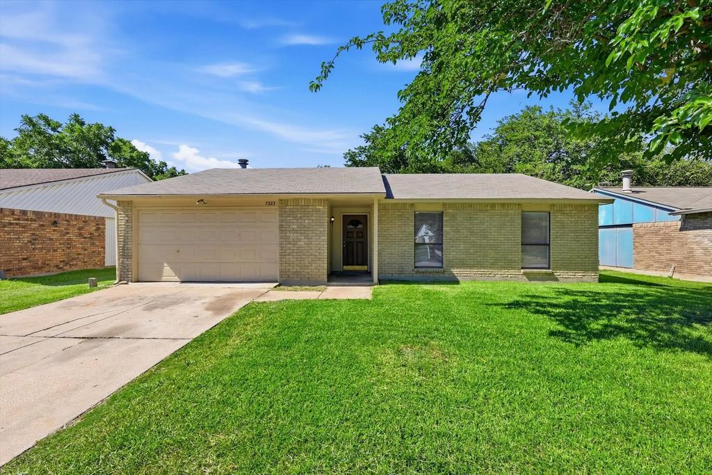 7323 Ashcrest Lane, Dallas