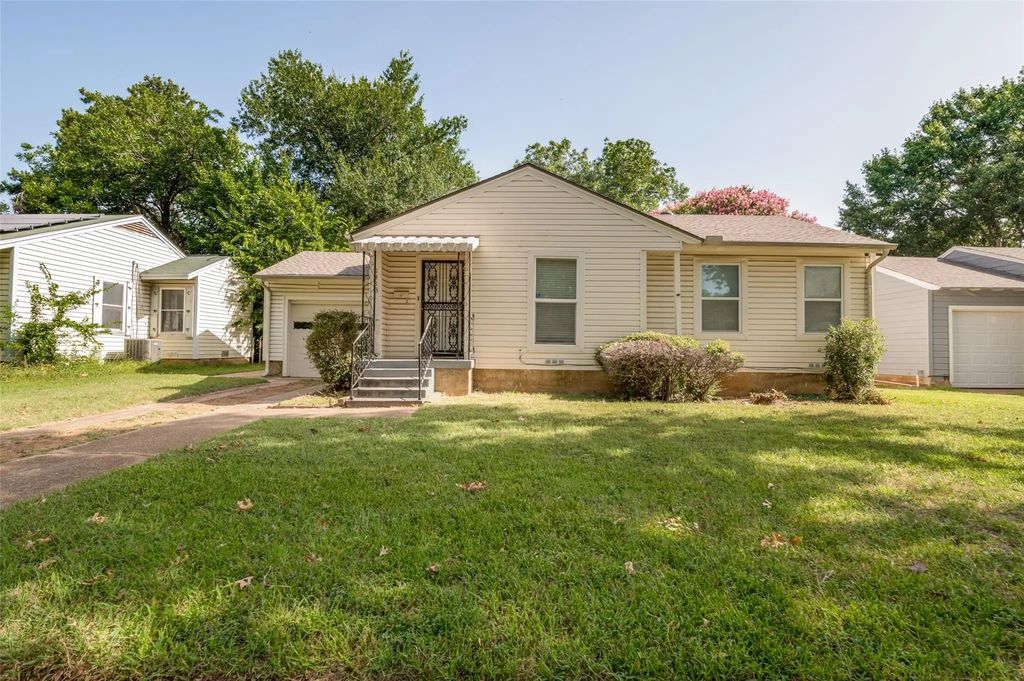 1413 Marydale Drive, Arlington