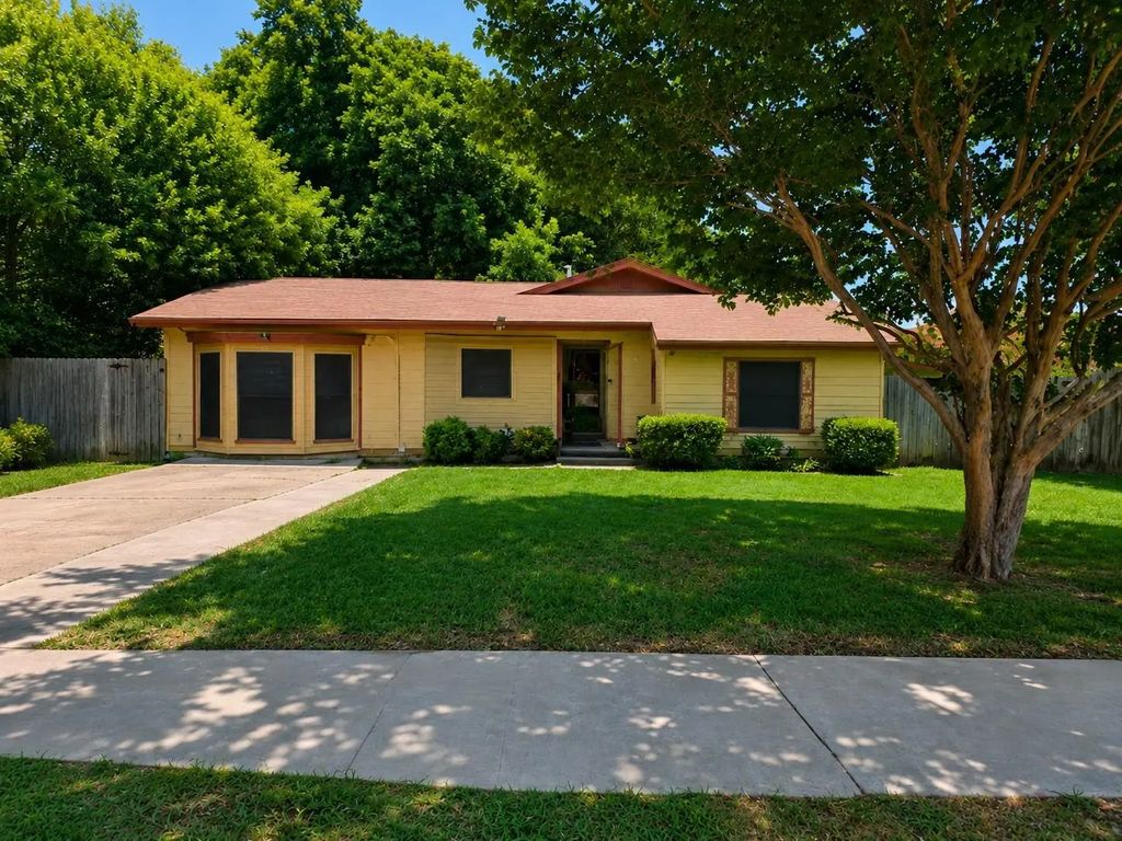 422 17th Street, Grand Prairie
