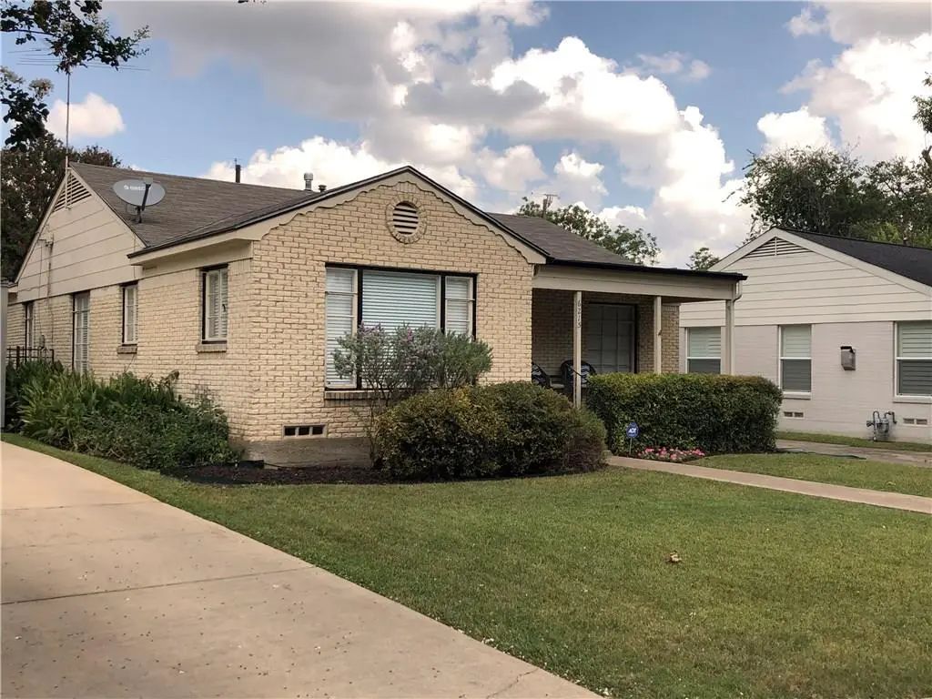 6215 Kenwood Avenue, Dallas
