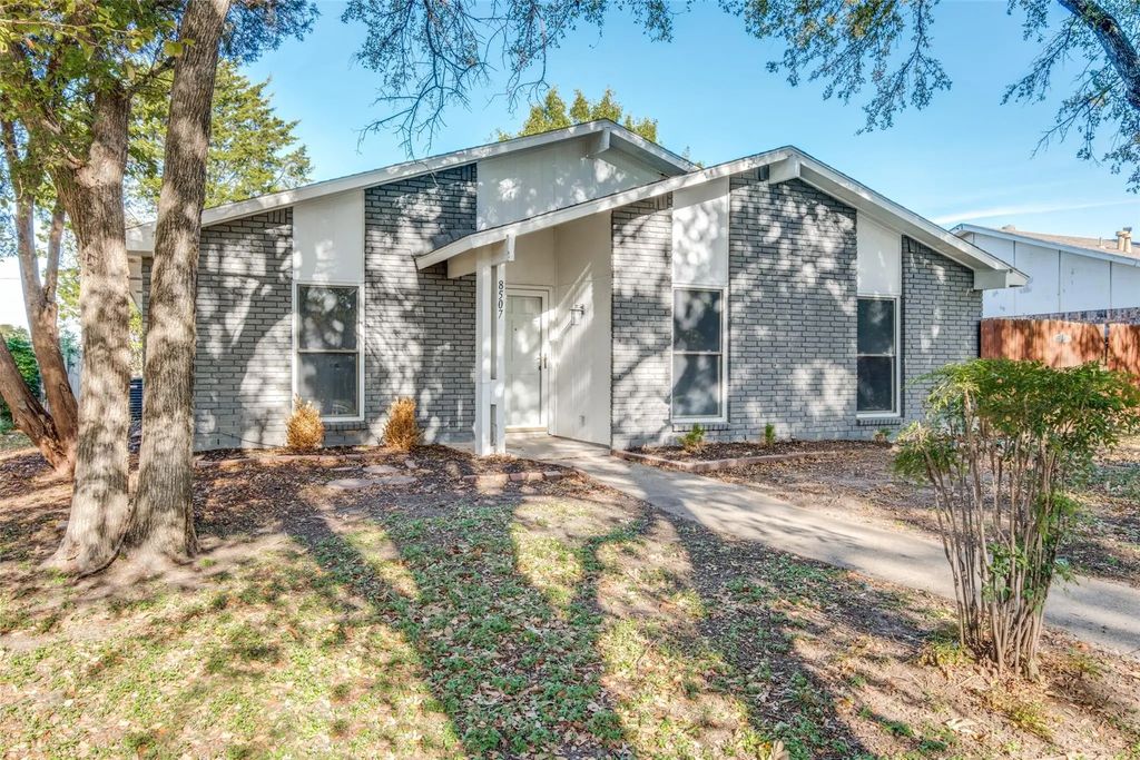 8507 Baumgarten Drive, Dallas