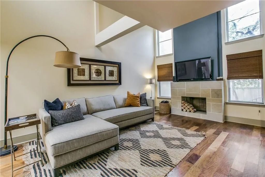 3215 Elizabeth Street, Dallas