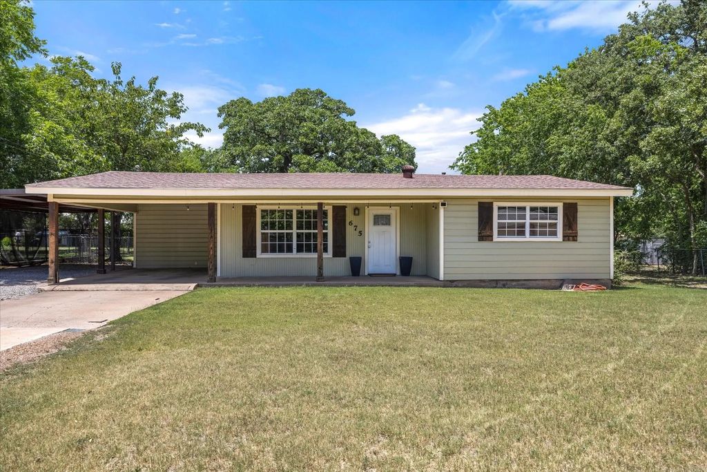 675 W Elm Street, Stephenville